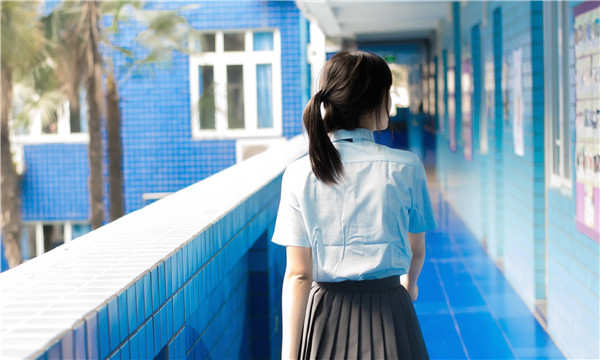 东明如何找到一个可以帮助我生孩子的女人？